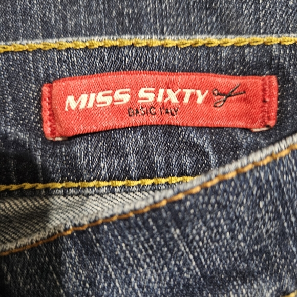 VTG Y2K Miss Sixty Italian Red Lips Jeans Size 4 - 26" Waist - Picture 5 of 8
